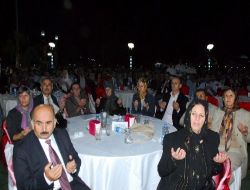 Kadir Gecesi'nde Binlerce İzmirli El Açıp Dua Etti