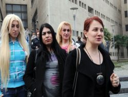 Bursa'daki Travesti Derneği Fuhuş Yapıldığı Gerekçesiyle Kapatıldı