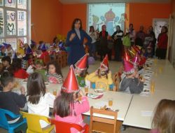 Minikler Yeni Yılı Erken Kutladı