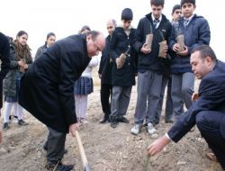 Iğdır'da 10 Bin Ocak Badem Tohumu Toprakla Buluştu