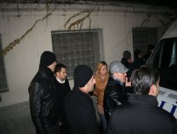 Taciz Ettikleri Kadının Erkek Arkadaşını Bıçakladılar