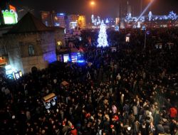 Taksim'de Yeni Yıl Coşkusu