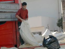 Saman Çuvallarındaki 20 Bin Paket Kaçak Sigaraya El Konuldu!