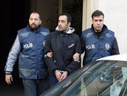 Yılbaşında Cezaevinden Çıktı, 6 Saat Sonra Hırsızlık Yaparken Yakalandı