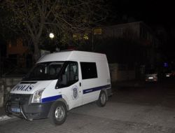 Rahibe Afişiyle Suçlanan Başkana Saldırı