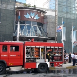 Akmerkez'de  Yangın Paniği