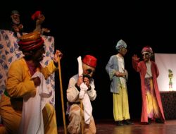 İbb Şehir Tiyatroları, Yeni Yılın İlk Haftasına 12 Oyunla Giriyor