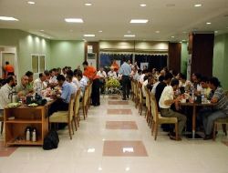 Gazeteciler, Şutso'nun İftar Sofrasında Buluştu