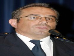 Anayasa Profesörü Derdiman: Polis De Jandarma İle Aynı Görevi Yerine Getiriyor