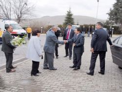 Vali Balkanlıoğlu, Afyonkarahisar’a Geldi