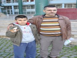 Elinde Maytap Patlayan Çocuğun Parmağı Koptu