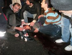 Taksinin Çarptığı Kadın İçin Vatandaşın 'ambulans' İsyanı