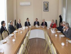 Chp Samsun Milletvekili Koç'tan Başarı Üniversitesi Mütevelli Heyetine Övgü
