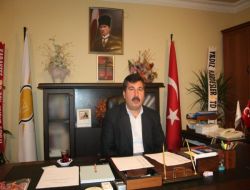 AK Parti Dörtyol'da Yeniden Yapılandı