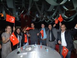 Adanalılar Kurtuluş Günü Yemeğinde Buluştu