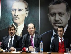 "temel Sorunları Çözülen Köylüler Parke Taşı Ve Kanalizasyon İstiyor"