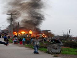 Sakarya'da Bir Barakada Çıkan Yangında 2 Çocuk Hayatını Kaybetti