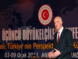Papandreu: Türk-Yunan İlişkileri Tüm Dünyaya Örnek Olabilir!