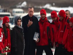 Başbakan Erdoğan, Sarıkamş Şehitleri Anma Programına Katıldı!