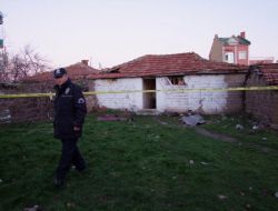 Şizofreni Hastası 2 Kardeş Evlerinde Çıkan Yangında Hayatını Kaybetti