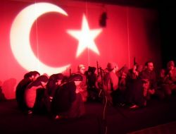 “sarıkamış’a Varamadan” Oratoryo Gösterisi Dikkatle İzlendi.