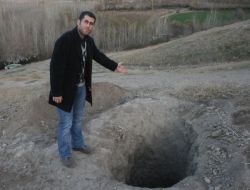 Tarihi Eser Kaçakçıları Gırnavaz Höyüğü'ne Dadandı