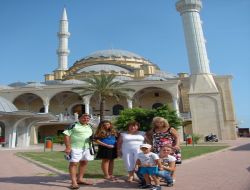 Manavgat Külliye Camii'ne Gelen Turistler Duygularını Kağıda Dökecek