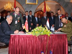 Cumhurbaşkanı Abdullah Gül Yemen'de!