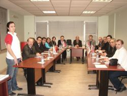 Kızılay Denizli Şubesi Gazetecilere İlkyardım Eğitimi Veriyor
