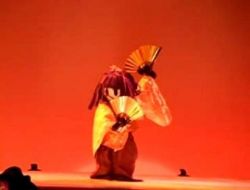 Japonya’daki Dans Yarışmasında Robotlar Sahne Aldı