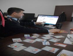 Valilik, Kimliklerini Unutanlara Facebook’tan Ulaşıyor