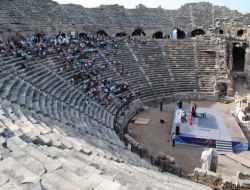 Side Müzesi'nde Geçen Yıl 8 Eser İle Bin 643 Sikkenin Konservasyonu Yapıldı