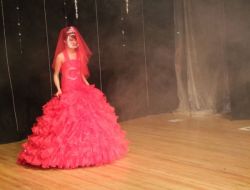 Modacı Cemil İpekçi: Biz Mozaik Değil Ebruyuz!