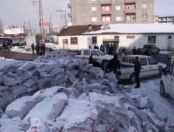 Yüksekova’da 10 Bin Aileye 10 Bin Ton Kömür Yardımı