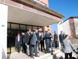 Başkan Üner: Yeter Ki Yüksekokul Açılsın, Gerekirse Belediye Binasını Boşaltırız