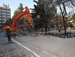 Trabzon'da Meydan Parkı’nı Yeniden Düzenleme Çalışmaları Başladı