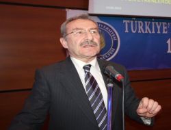 Yök Üyesi Eriş: YÖK, Adem-i Merkeziyetçi Yapıya Kavuşturulmalı!