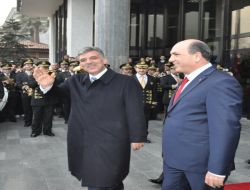 Cumhurbaşkanı Gül, Balıkesir Belediyesi'ni Ziyaret Etti!