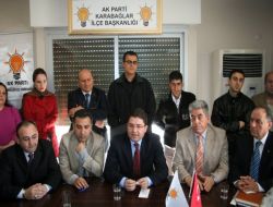 Ak Parti Karabağlar İlçe Teşkilatı'ndan Üç Kişi Milletvekili Aday Adaylığı İçin İstifa Etti