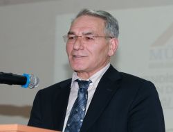 "antalya’daki Çarpık Yapılaşma Hava Kirliliğine Neden Oluyor"