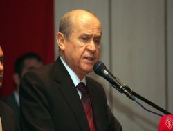 "Başbakan Ülkeye Kan Kusturuyor"