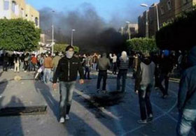 Tunus Yine Gergin Saatler