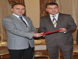 33 Yaşında Okul Yaptıran En Genç Hayırsever Oldu