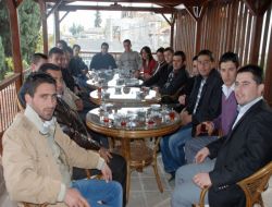 Ak Parti'li Gençler Kozan'da Toplandı