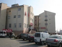 Iğdır Devlet Hastanesi’nde Hastane Müdürünün De Aralarında Bulunduğu 10 Kişi Gözaltına Alındı