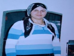Almanya'daki Yangında İki Kızıyla Ölen Kadının Baba Evinde Yas