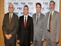 İşler: İzmir'in Nüfusu Kadar Turist İstiyoruz