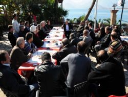 Esnaf Akaydın’a Tepkili: Yeni Yönetmelik Kaleiçi’ni Bitirir!!