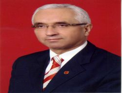 Basın Konseyi Yüksek Kurul Üyesi Tunçoğlu: Ekşi'nin İstifası Gecikmiş Bir Karar