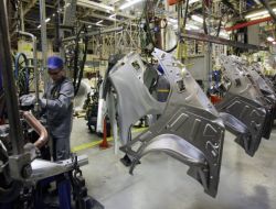 Ekonomi Çevreleri İyimser; Rusya Bu Yıl Yüzde 5,4 Büyüyecek!!